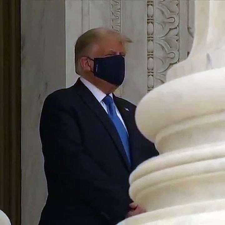 Trump, katıldığı cenaze töreninde yuhalandı