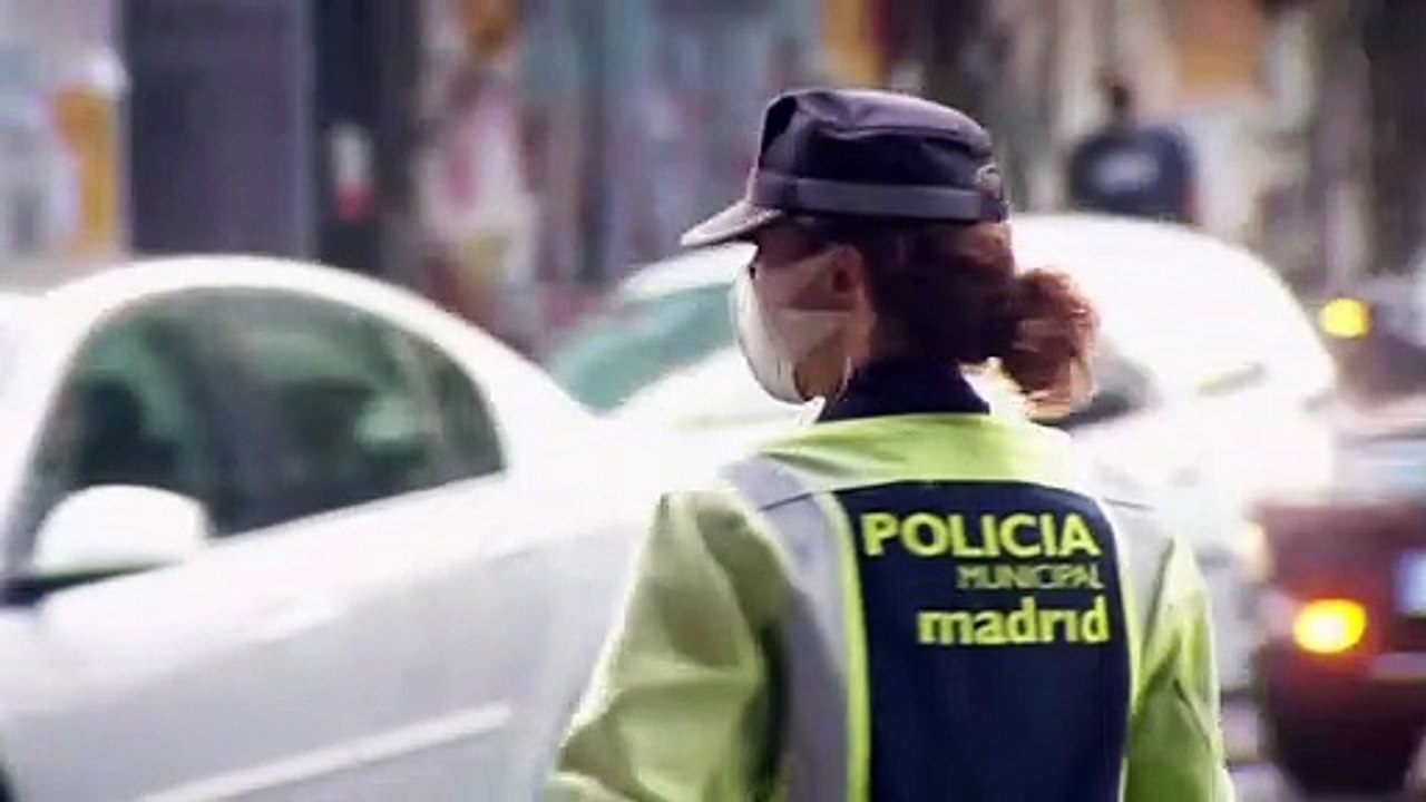 كيف أثّرت تدابير احتواء كورونا على تقييد الحريات في بعض بلدان دول الاتحاد الأوروبي؟