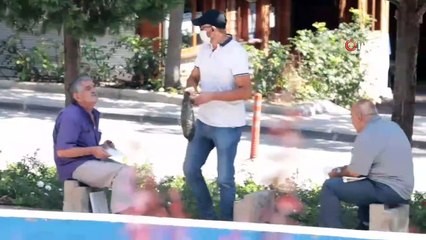 Koronavirüs sosyal deneyinde dayak yiyordu!