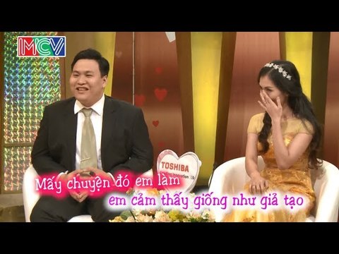 Cô vợ xinh đẹp uất ức đến BẬT KHÓC khi bị chồng lạnh nhạt và chê GIẢ TẠO mỗi lần cô muốn THÂN MẬT