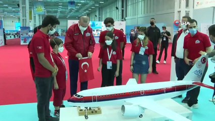 - Cumhurbaşkanı Erdoğan Teknofest alanında