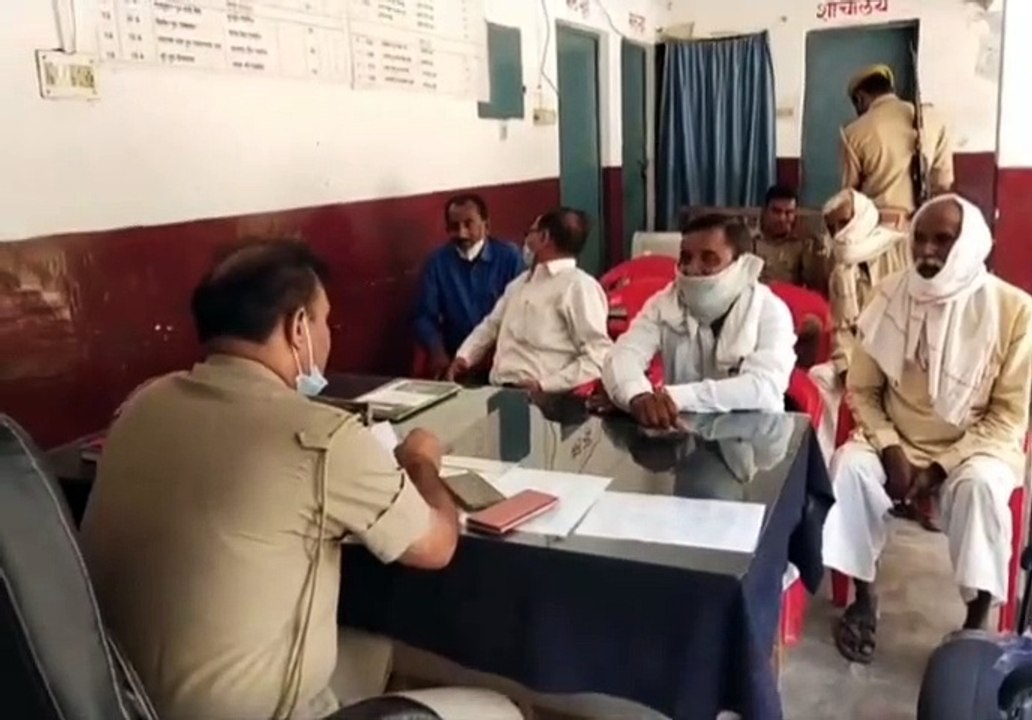 थाने में थाना अध्यक्ष ने सुनी जनता की समस्याएं