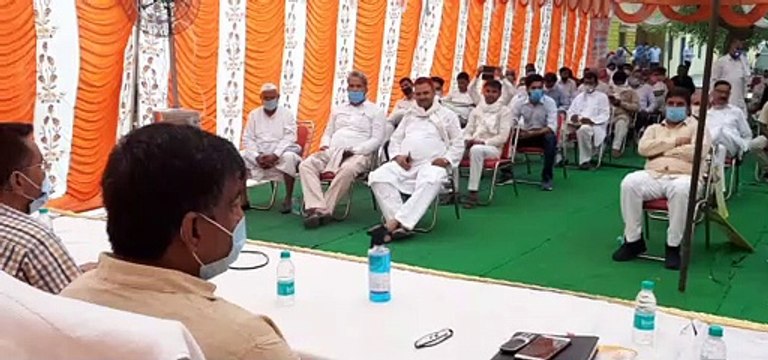 कांधला विकासखंड प्रांगण में संचारी रोग नियंत्रण कार्यशाला का आयोजन