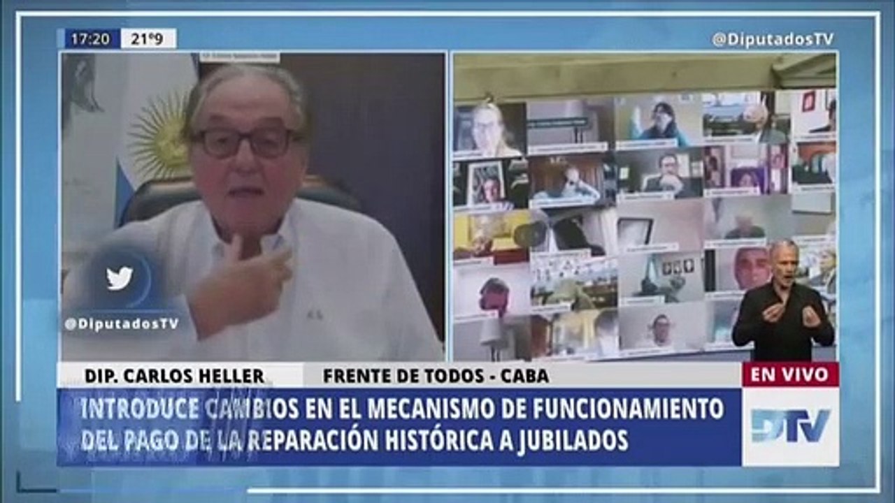 Un député embrasse le sein de sa femme