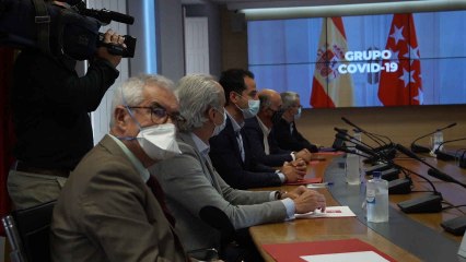 Dimite el portavoz del Grupo Covid-19, Emilio Bouza, dos días después de su nombramiento