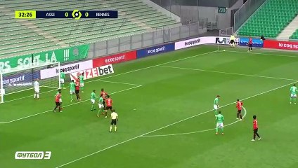 0-1 – Nayef Aguerd