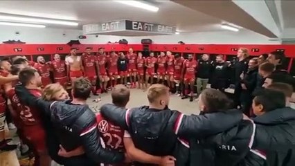 Les toulonnais chantent leur victoire en 1/2 finale dans les vestiaires de Mayol