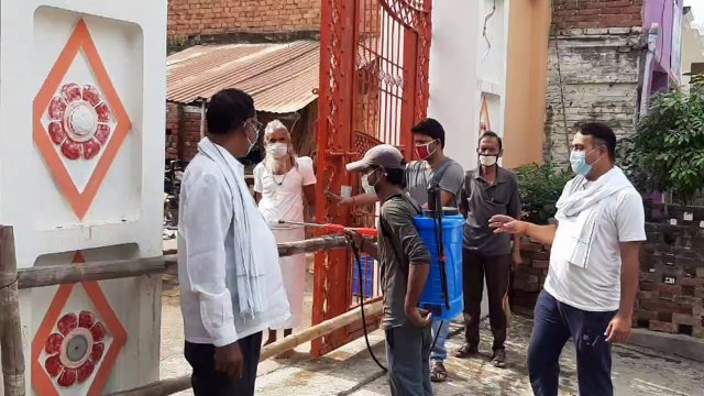 कोरोना पॉजिटिव मरीज मिलने के बाद नगर पालिका परिषद ने किया क्षेत्र को सीज