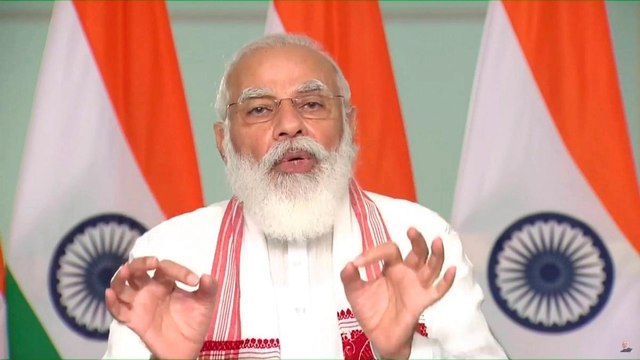 Modi praises farmers amid farm bill protest