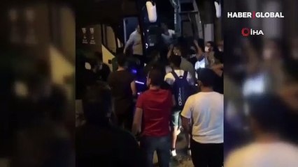 6-1 yenilen takıma taraftar baskını: Futbolcu mu dövelim?