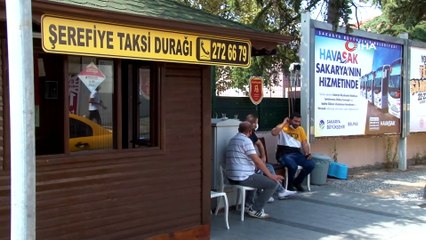 Yeni evlenecek çift, 17 bin liralık takı dolu çantayı takside unuttu