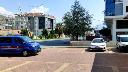 Kablo hırsızlığı iddiasıyla 2 zanlı tutuklandı - ANTALYA