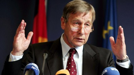 Ministerpräsident und Superminister: Wolfgang Clement ist tot