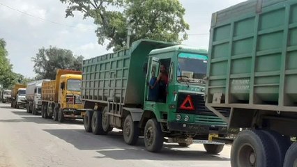 यूपी- एमपी मार्ग पर लगा भीषण जाम
