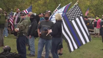 美 포틀랜드서 극우·인종차별 반대 단체 '맞불 시위' / YTN