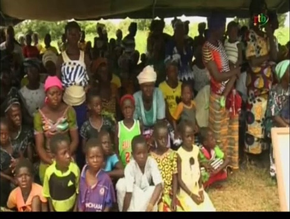 RTB/Visite du ministre  de l’environnement de l’économie verte et changement climatique à Ziné