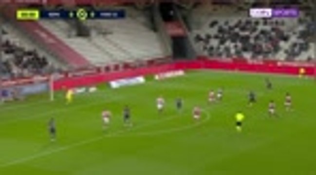 Icardi brace leads PSG to win at Reims