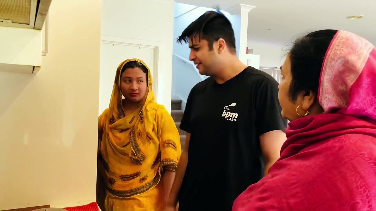 Ghar De RAAZ  Mr Sammy Naz  Tayi Surinder Kaur  Short Movie