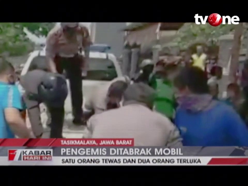 Keluarga Pengemis Ditabrak Mobil, 1 Orang Tewas