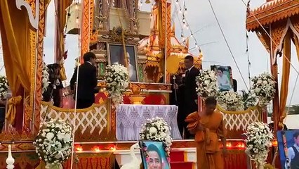 บรรยากาศ พิธีทอดผ้าบังสุกุล งานฌาปนกิจ ‘โรเบิร์ต สายควัน’ #ข่าวสดบันเทิง