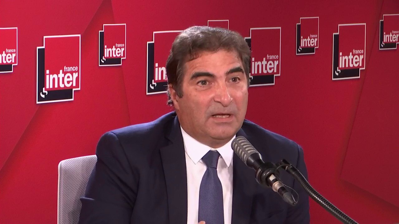 Christian Jacob dénonce un gouvernement "qui dit territoire toutes les 3 phrases mais est incapable de partager une décision"