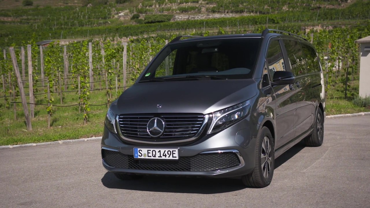 Der Mercedes-Benz EQV - Komfortables Laden