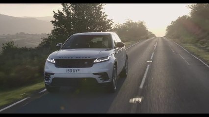 2021 Range Rover Velar P400e PHEV Driving Video
