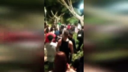Una multitudinaria quedada de adolescentes en el García Sanabria acaba en pelea