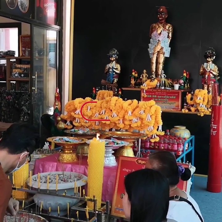 หนูน้อยวัย 7 ขวบ รำแสดง"โขน"แก้บนถวาย ไอ้ไข่วัด...
