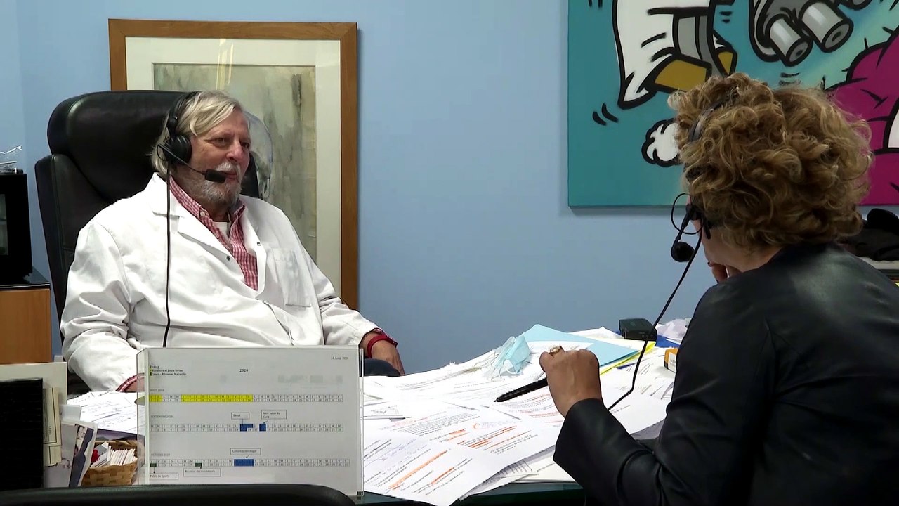 Covid-19 : "Il y a trop de panique, trop d'affolement", affirme Didier Raoult sur RTL