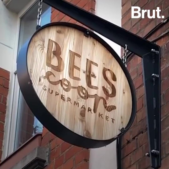 Bees coop is a cooperative and participatory shop