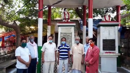 सांसद प्रतिनिधि ने भगत सिंह की प्रतिमा पर माल्यार्पण कर किया याद