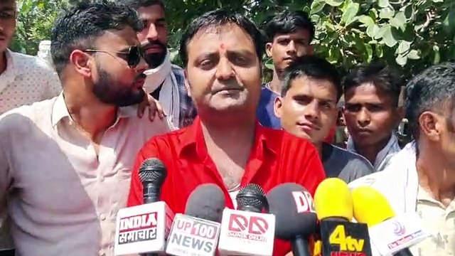 जाट महासभा के कार्यकर्ताओं ने शहीद-ए-आजम भगत सिंह के जन्मदिवस‌ पर मिठाई बांटी