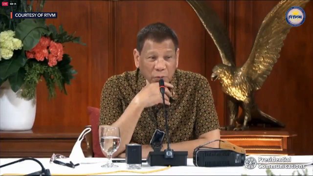 Duterte threatens to stop Facebook in Philippines