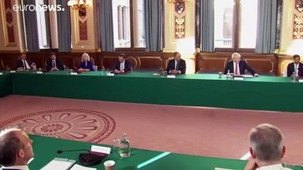 Новые осложнения и задержки на переговорах по "брекситу"