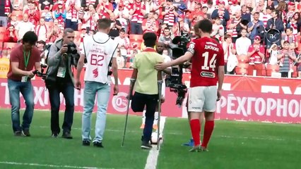 Futboldaki En Duygusal ve Güzel Anlar