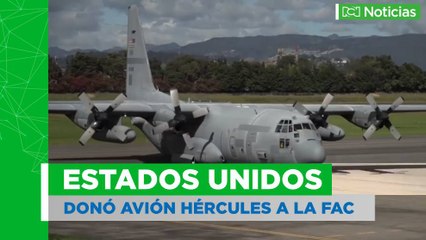 El primero de tres aviones