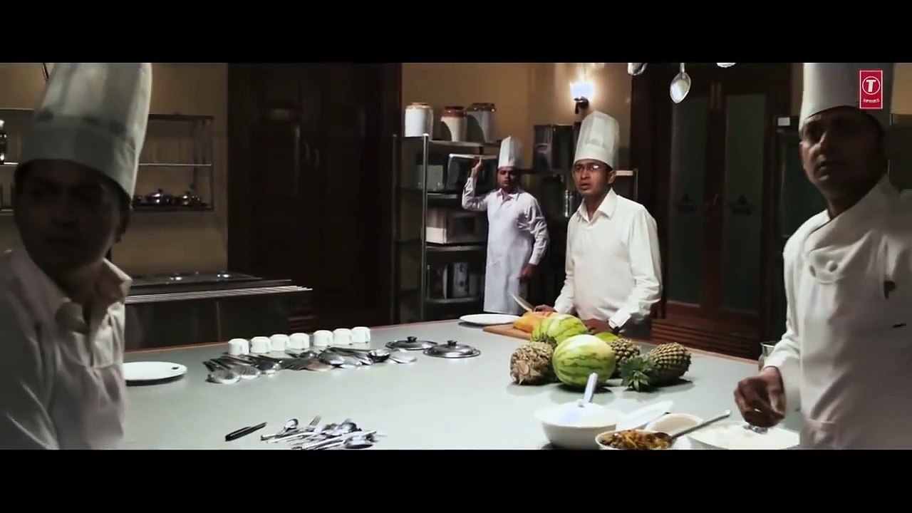 QUÁI VẬT KHỔNG LỒ HÚT MÁU ĂN THỊT NGƯỜI - The Wild Ferocious Roaring - Cảnh phim kinh dị  monster