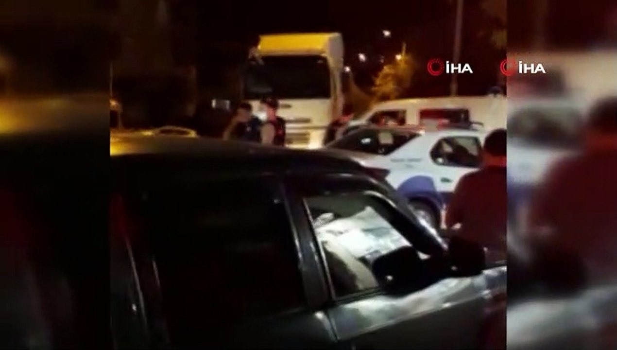 Mahalllede kavga çıktı, sokak savaş alanına döndü