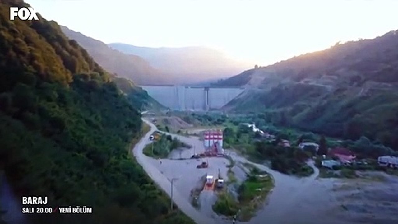 "Baraj" 7. bölüm: Tarık'la Nehir giderek yakınlaşıyor, Nâzım ne yapacak?