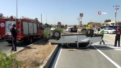 Kavşağa kontrolsüz giren otomobile çarpıp takla attı: 2 yaralı