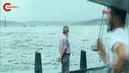 Boğaz'ın üstünü kara bulutlar sardı