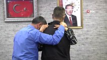 Terör örgütü PKK’da çözülmeler sürüyor...Evlat nöbetindeki bir aile daha evladına kavuştu