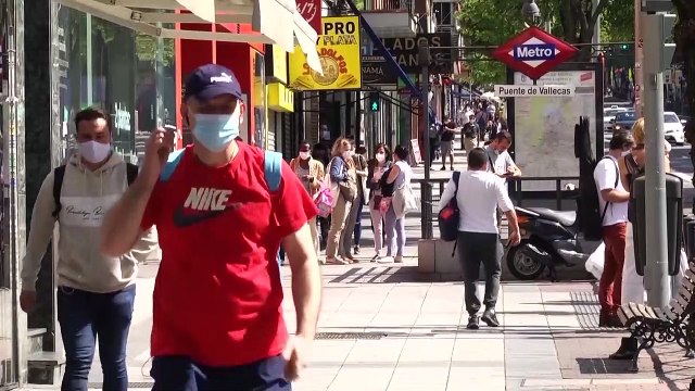 David Nabarro (OMS): Il virus non se ne andrà, nemmeno con il vaccino