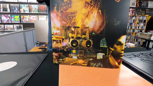 Prince - Sign O' The Times - Super Deluxe Edition 13 LP + DVD Box Set Unboxing