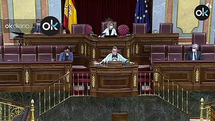 ¡Callaos la boca!", la reprimenda de Macarena Olona al PSOE en el Congreso por alentar el "¡Fuera Vox!