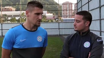 Çaykur Rizesporlu futbolcu Emir Dilaver: 'Umarım uzun yıllar Türkiye'de kalırım' - RİZE
