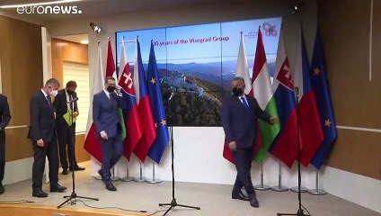 Von der Leyen teljes bizalmát élvezi Jourová