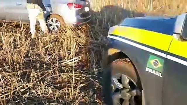 PRF apreende mais de 200 quilos de maconha em Marechal Cândido Rondon