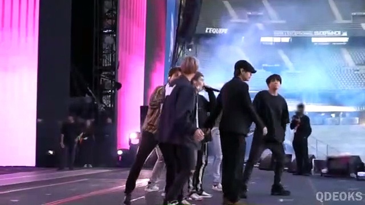 [ENG] BTS MEMORIES OF 2019 -  SY  PARIS Making Film (DISC 05)